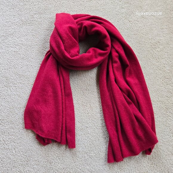 Accessories - Knit Cashmere Scarf/Wrap Red